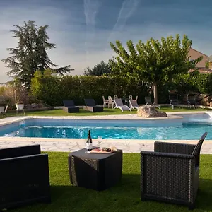 https://la-halte-gourmande.fr-provencehotel.com