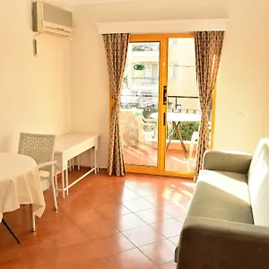 Club Dante Hotel